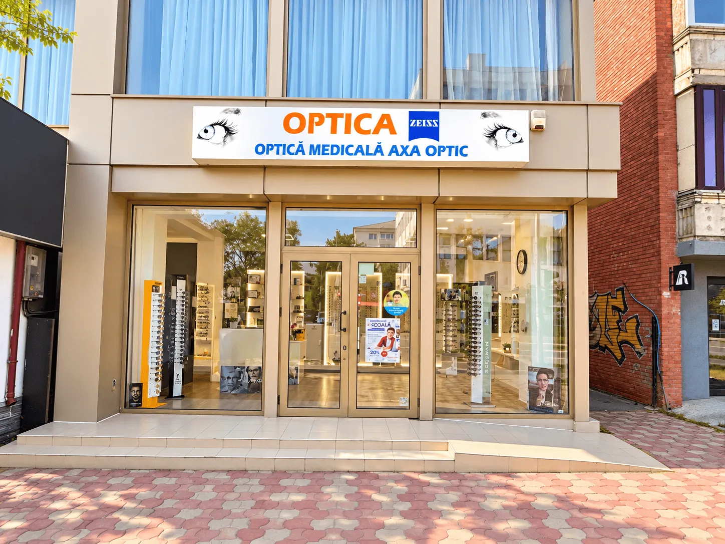 Axa Optic Republicii 235, Bârlad