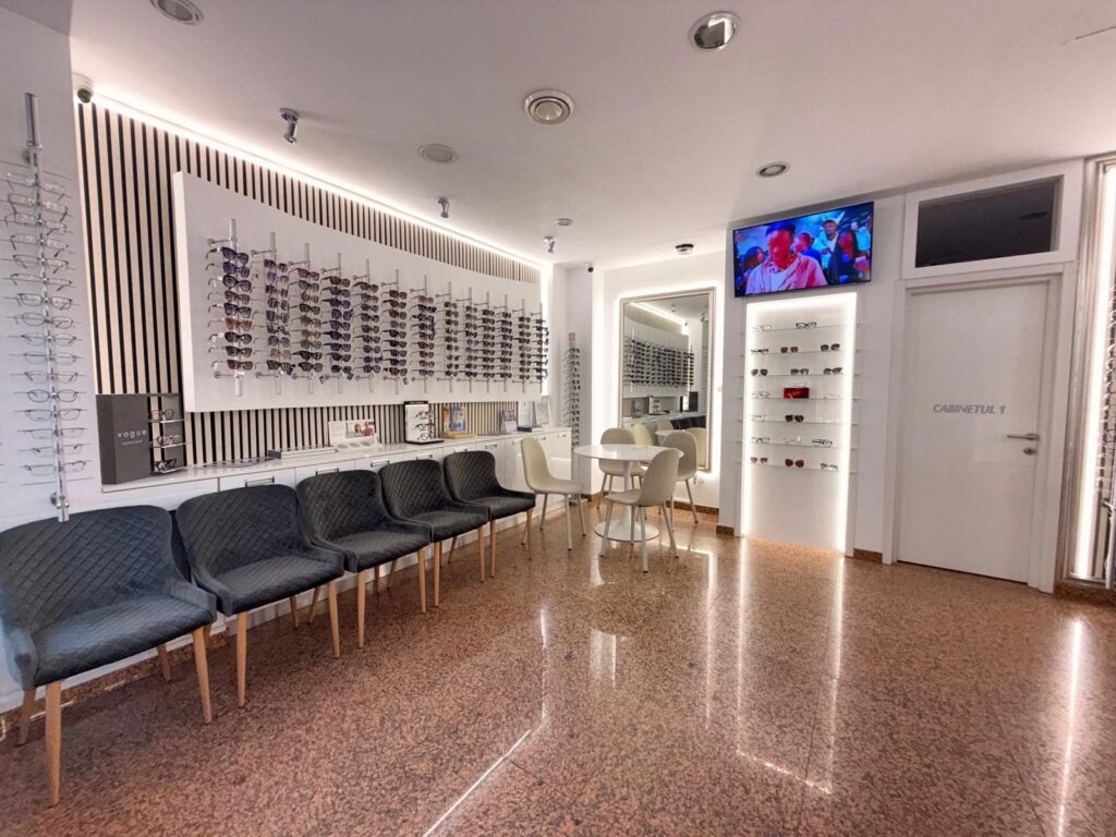 Sală de așteptare Axa Optic